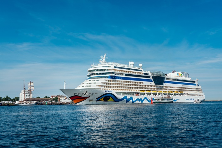 AIDA Cruises: Zweifachanlauf in Rostock am Samstag / Am 12. August 2020 wird AIDAmar die Kreuzfahrtsaison in Rostock-Warnemünde eröffnen