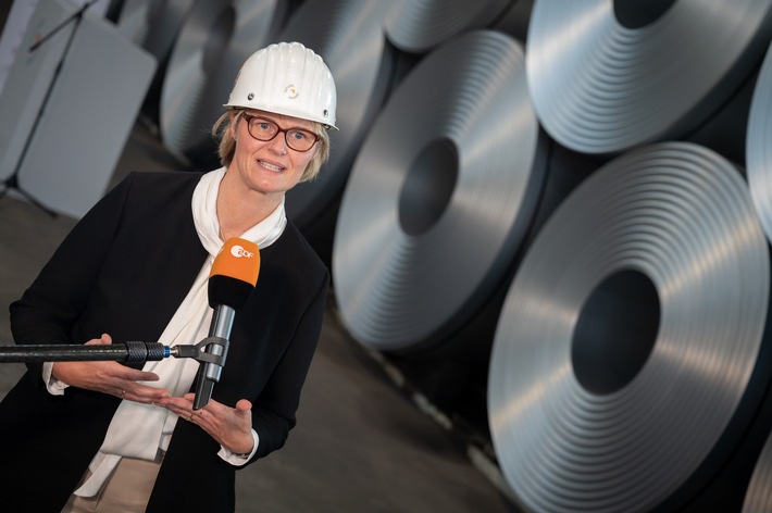 Karliczek: Grüner Wasserstoff ist der Schlüssel für den künftigen Erfolg der Stahlindustrie in Deutschland